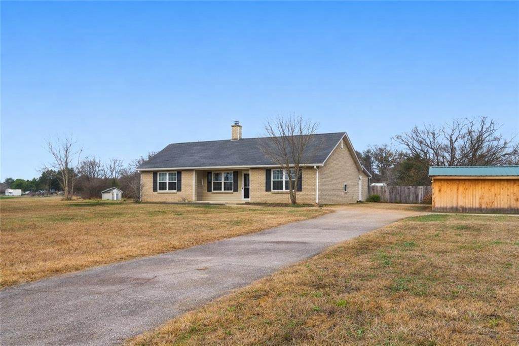 943 Colvin Drive - Photo 1