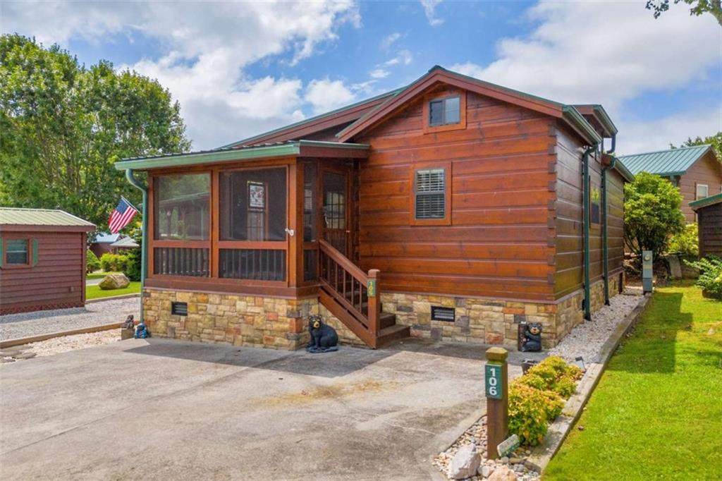 106 River Vista Drive - Photo 1