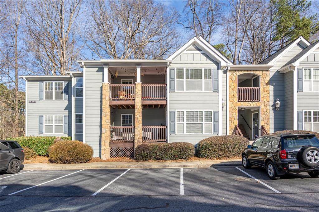 601 Madison Lane - Photo 1