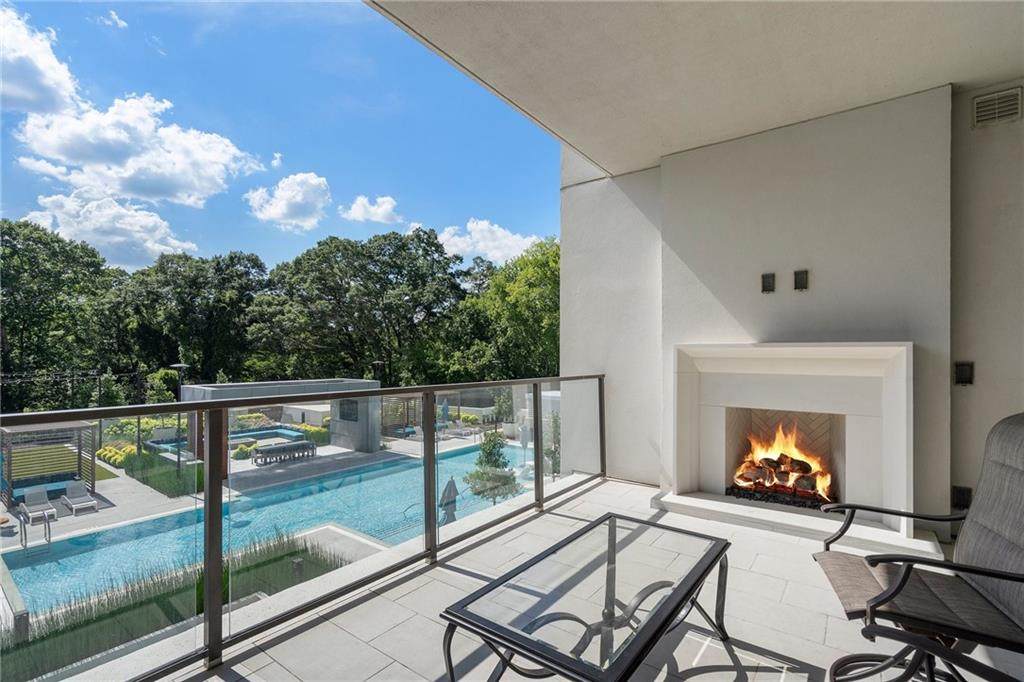 2520 Peachtree Road - Photo 1