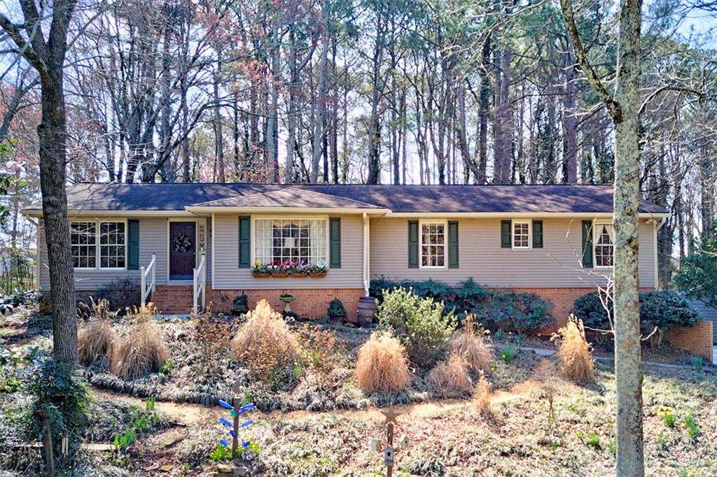 253 Newport Road - Photo 1