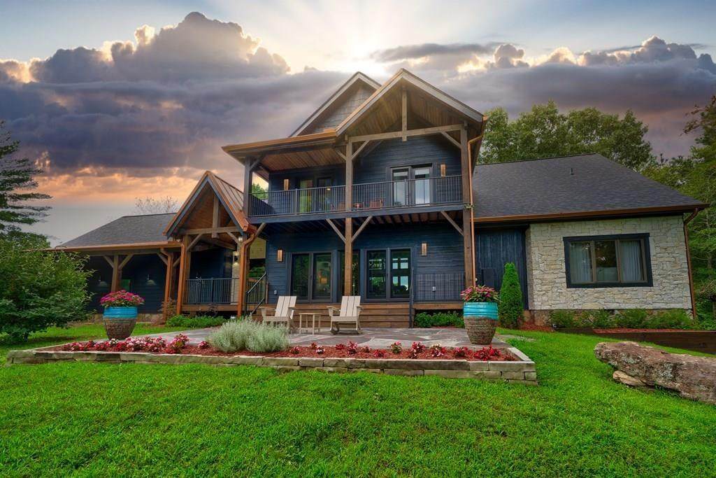 312 Charles Road - Photo 1