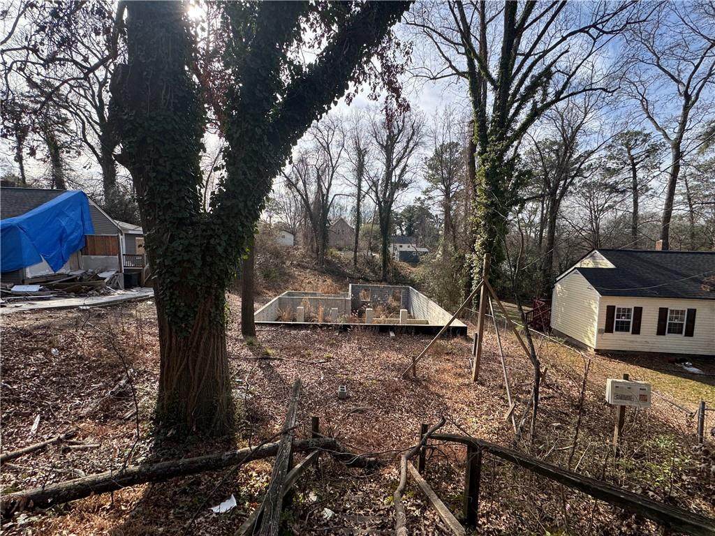 2034 Arlington Circle - Photo 1