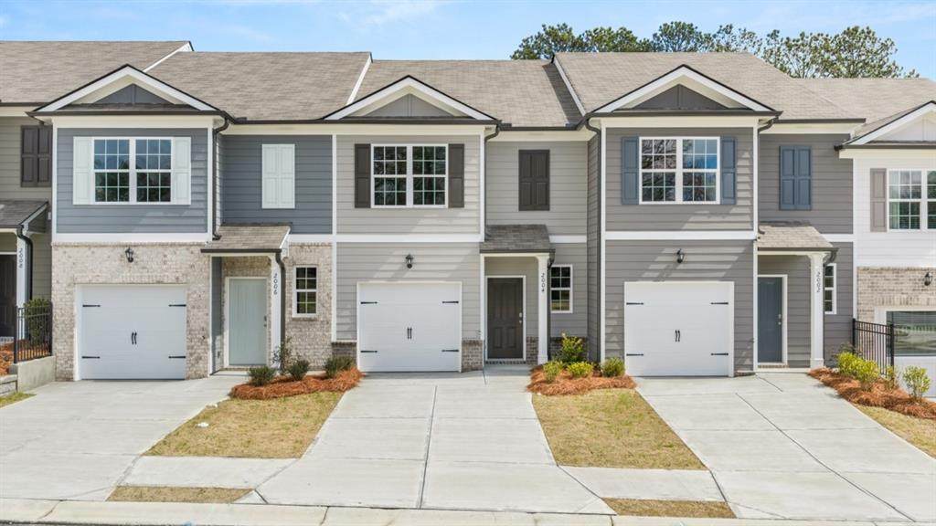 2004 Roseleigh Drive - Photo 1