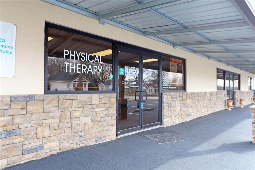 300 Alabama Avenue - Photo 1