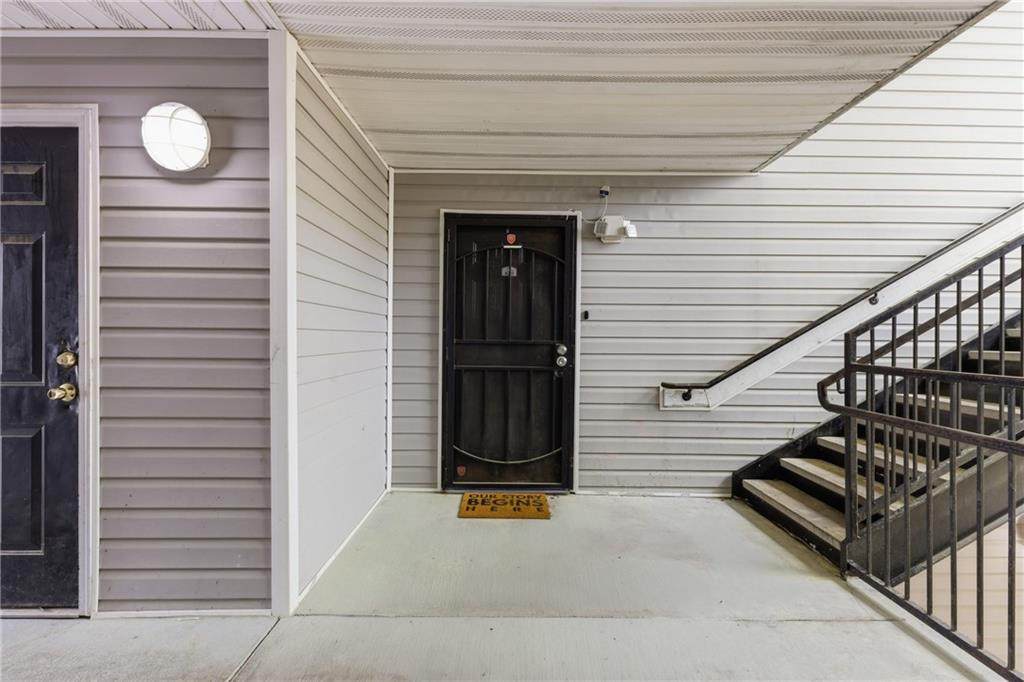 6203 Fairington Ridge Circle - Photo 1