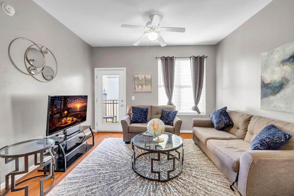 870 Mayson Turner Road - Photo 1