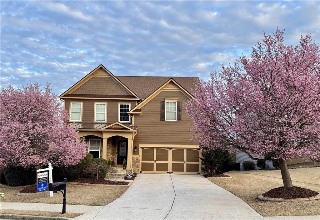 4505 Hedgewood Drive - Photo 1