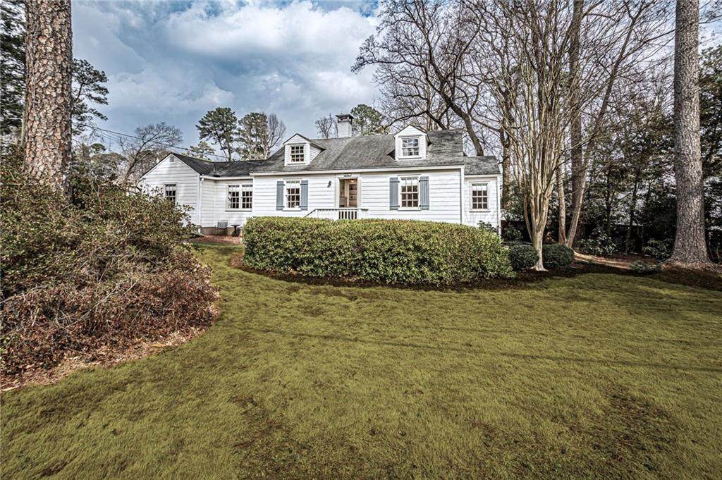 205 Old Ivy Road - Photo 1