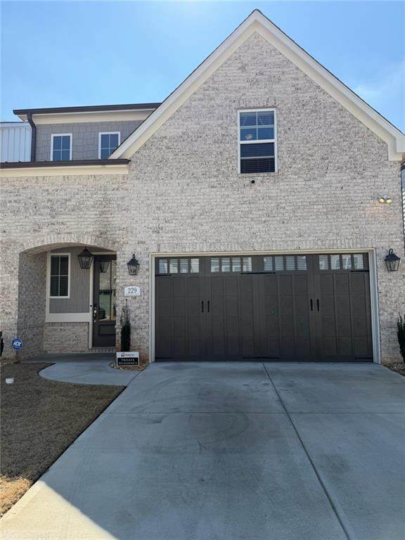229 Scottsdale Drive - Photo 1