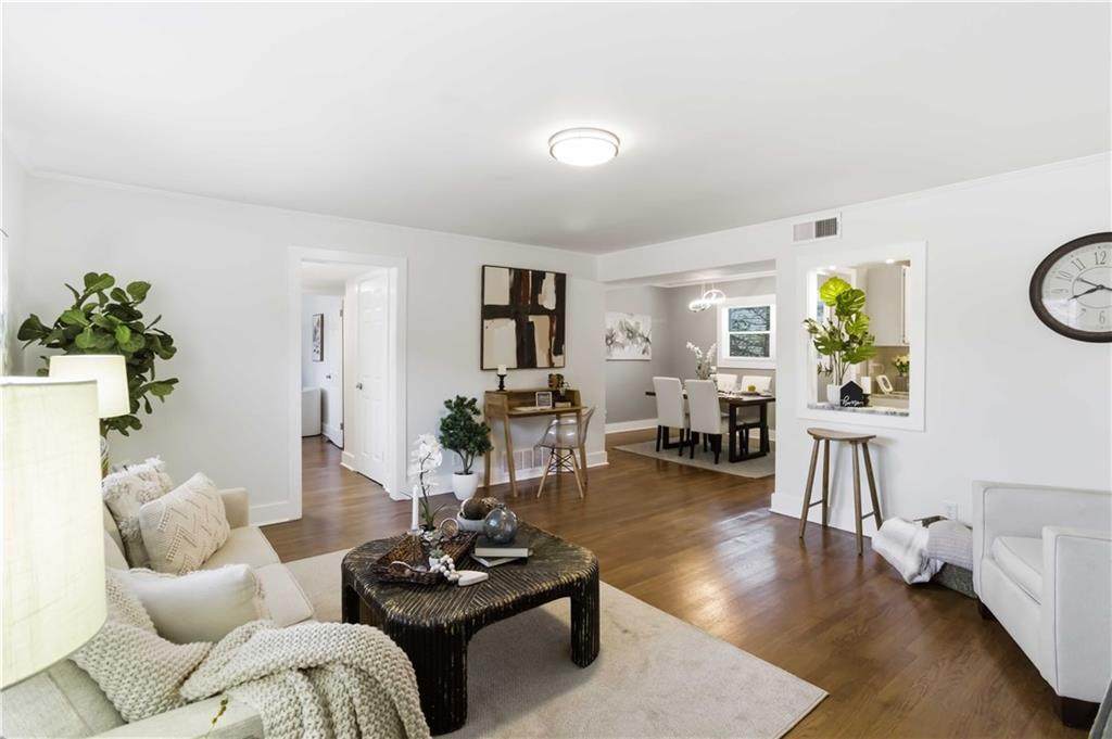 3660 Peachtree Road - Photo 1