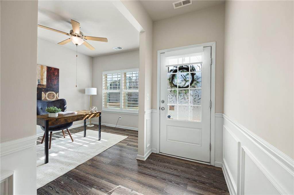 255 Jefferson Avenue - Photo 1