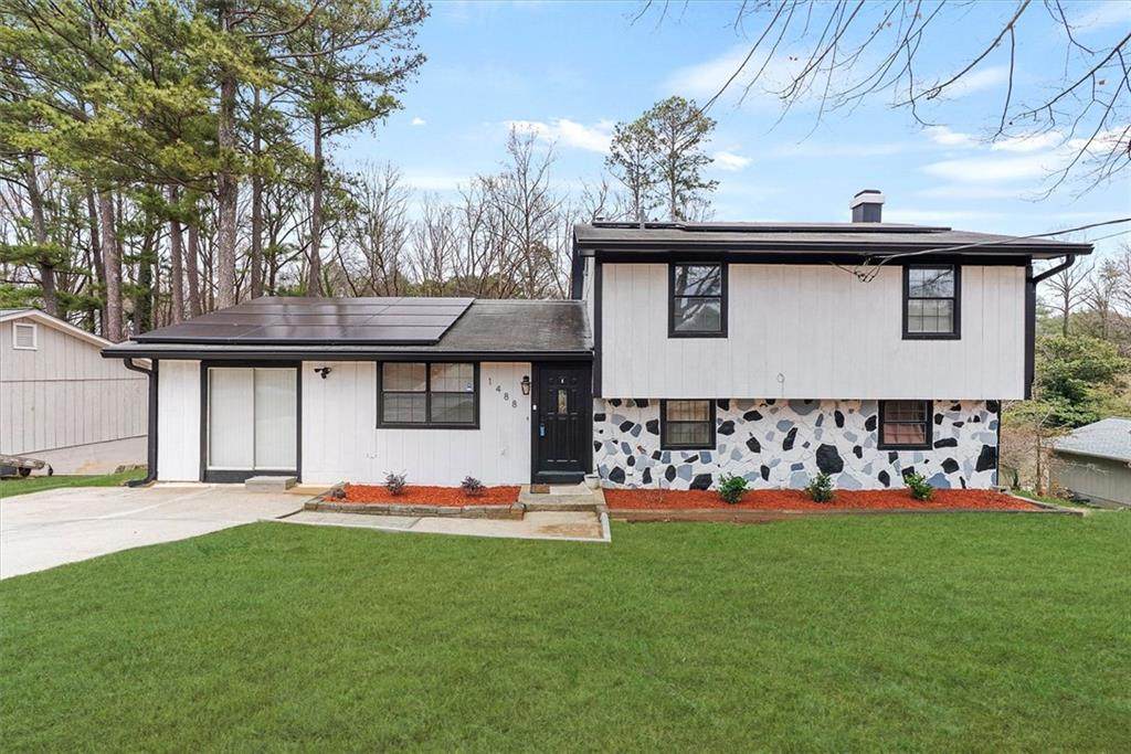 1488 Hoy Taylor Drive - Photo 1