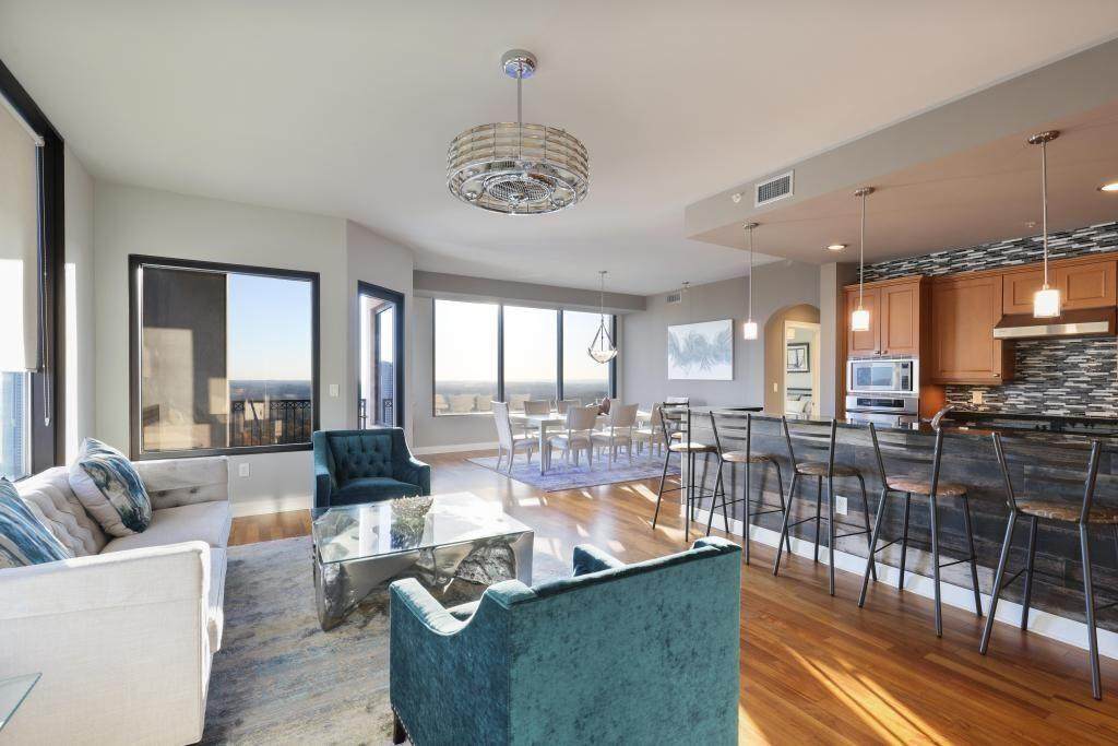 2828 Peachtree Road - Photo 1