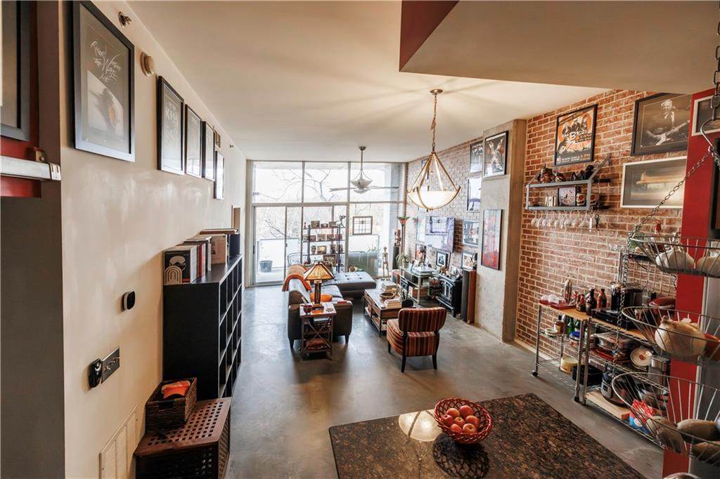 130 Arizona Avenue - Photo 1