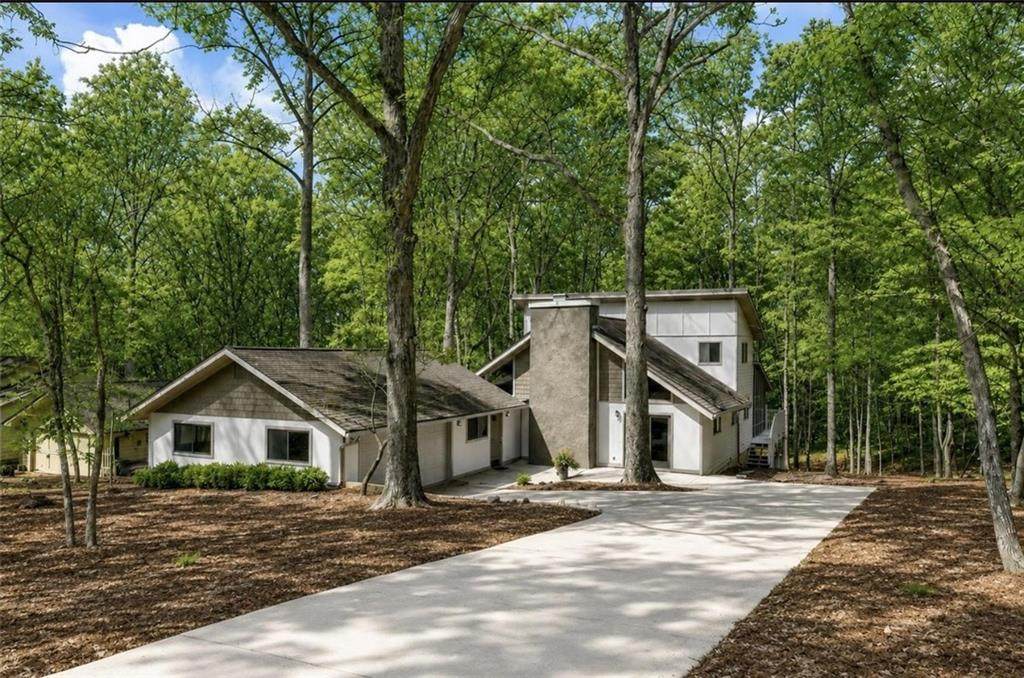 30 Tamarack Court - Photo 1