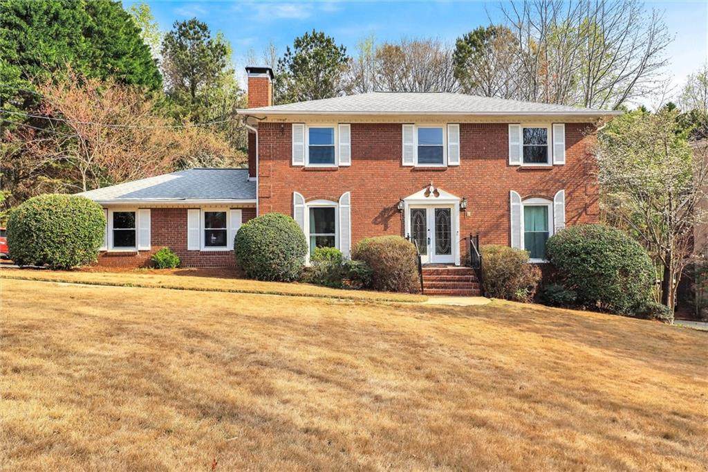 2652 Fontainebleau Drive - Photo 1