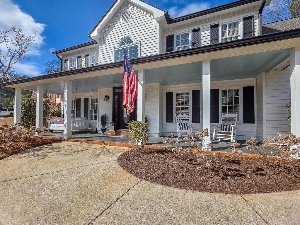 6084 Fairlong Point - Photo 1