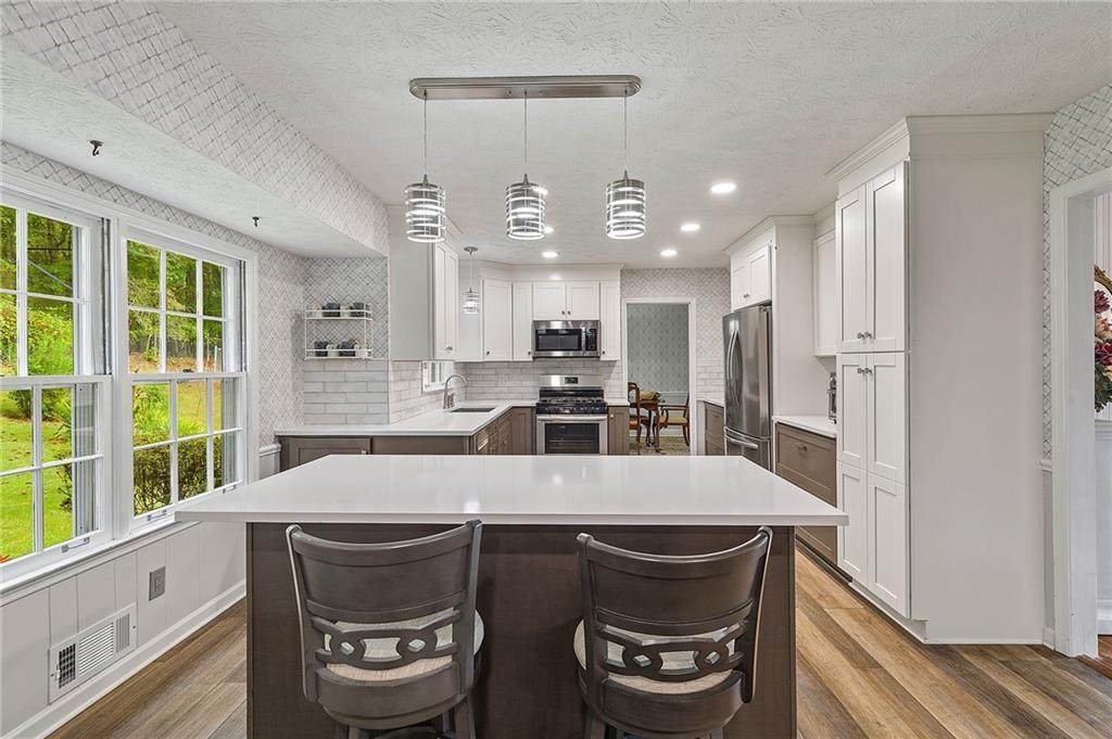 2629 Kensington Drive - Photo 1