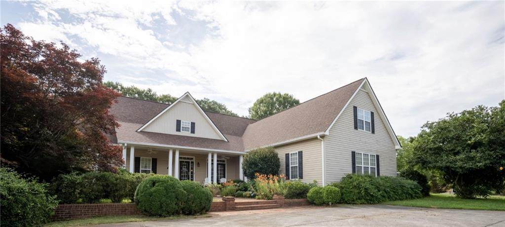 442 Buffalo Creek Road - Photo 1