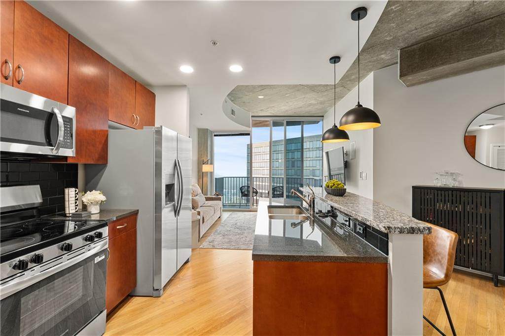 400 Peachtree Street - Photo 1