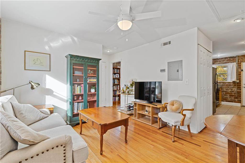 24 Daniel Street - Photo 1