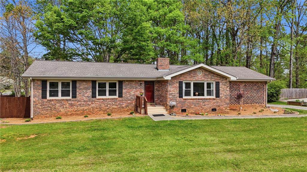 201 Dillard Drive - Photo 1