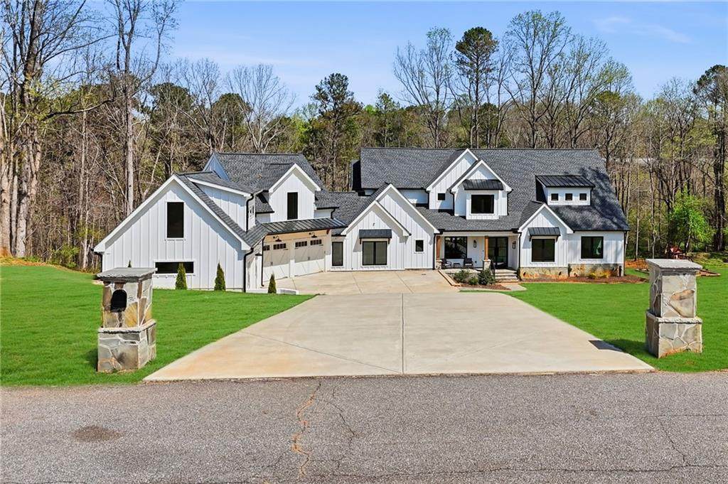 106 Belmont Drive - Photo 1