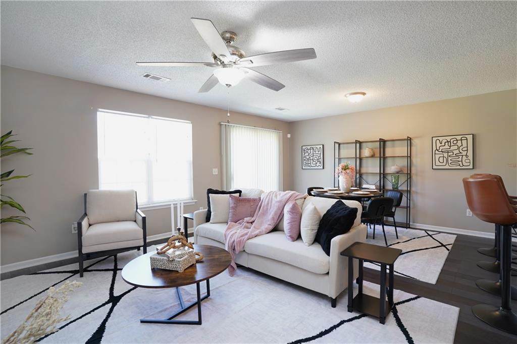 5338 Creekview Lane - Photo 1