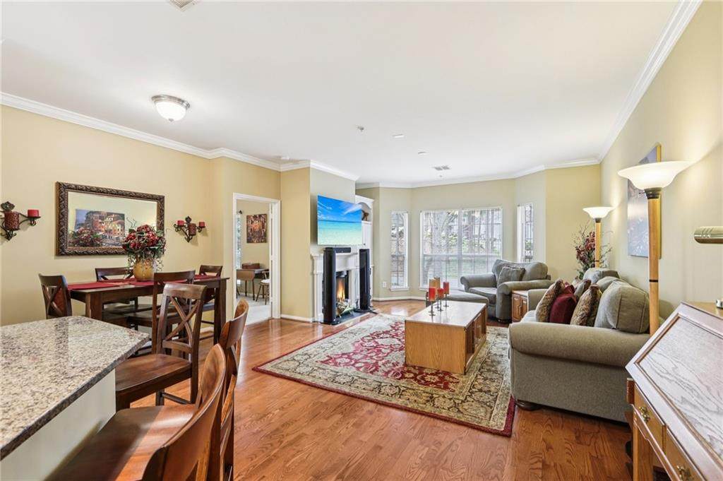 5641 Roswell Road - Photo 1