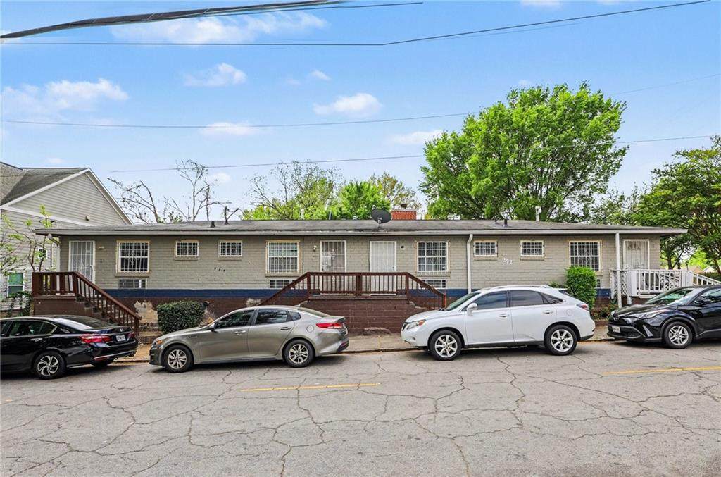 272 Glenn Street - Photo 1