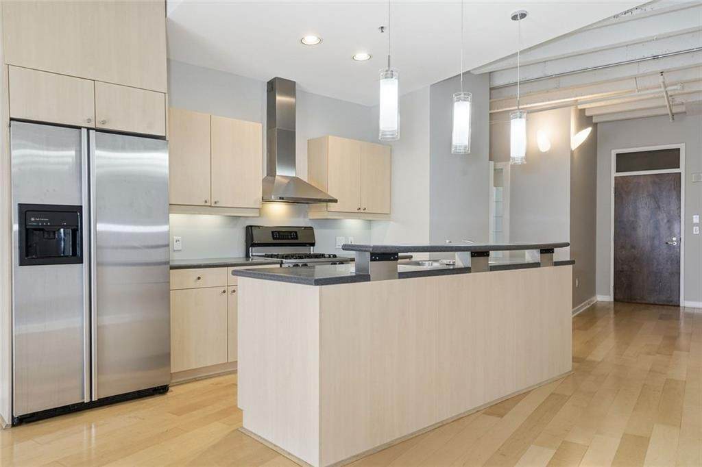 805 Peachtree Street - Photo 1