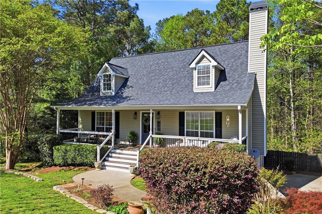 404 Eileen Circle - Photo 1