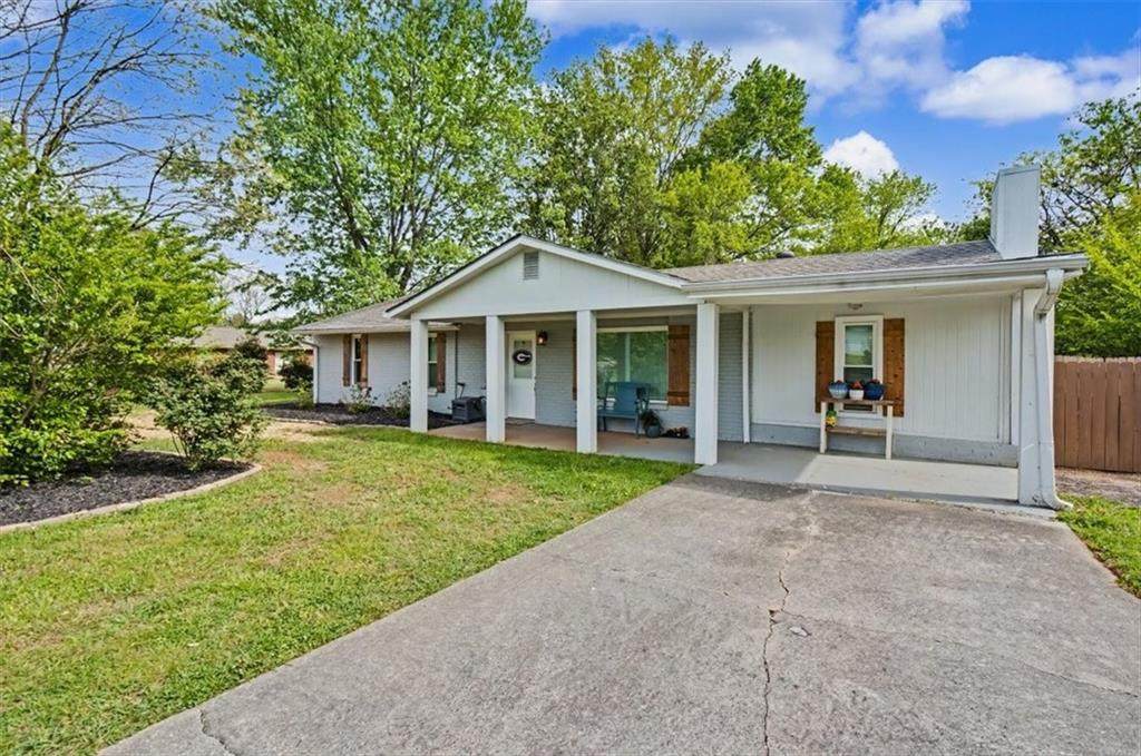 13 Bishop Road - Photo 1