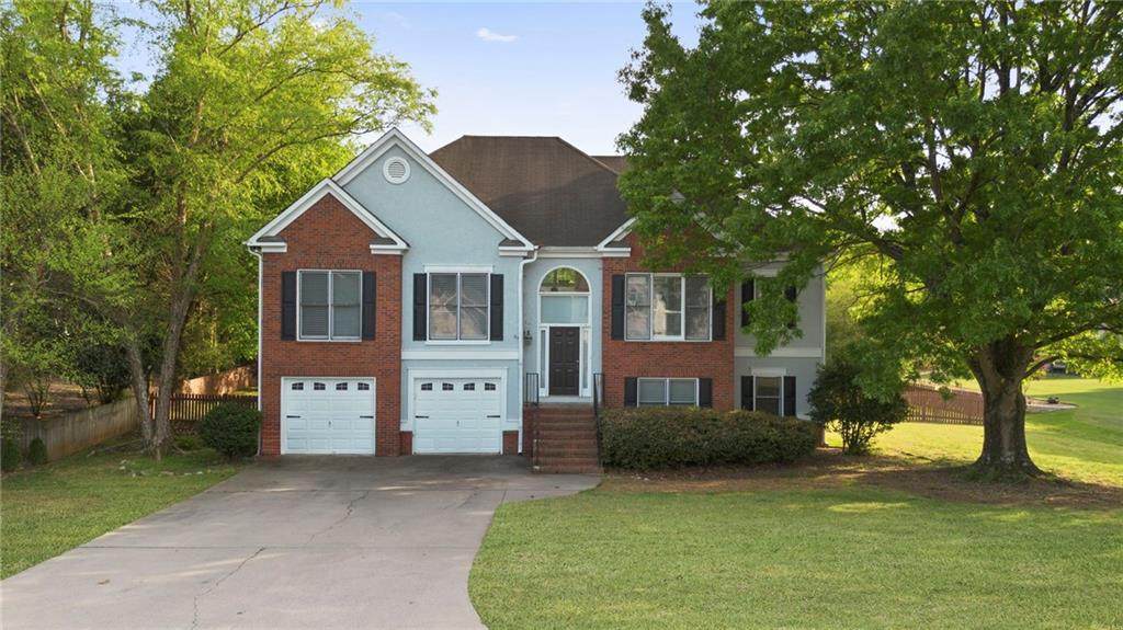 4 Stonehenge Court - Photo 1