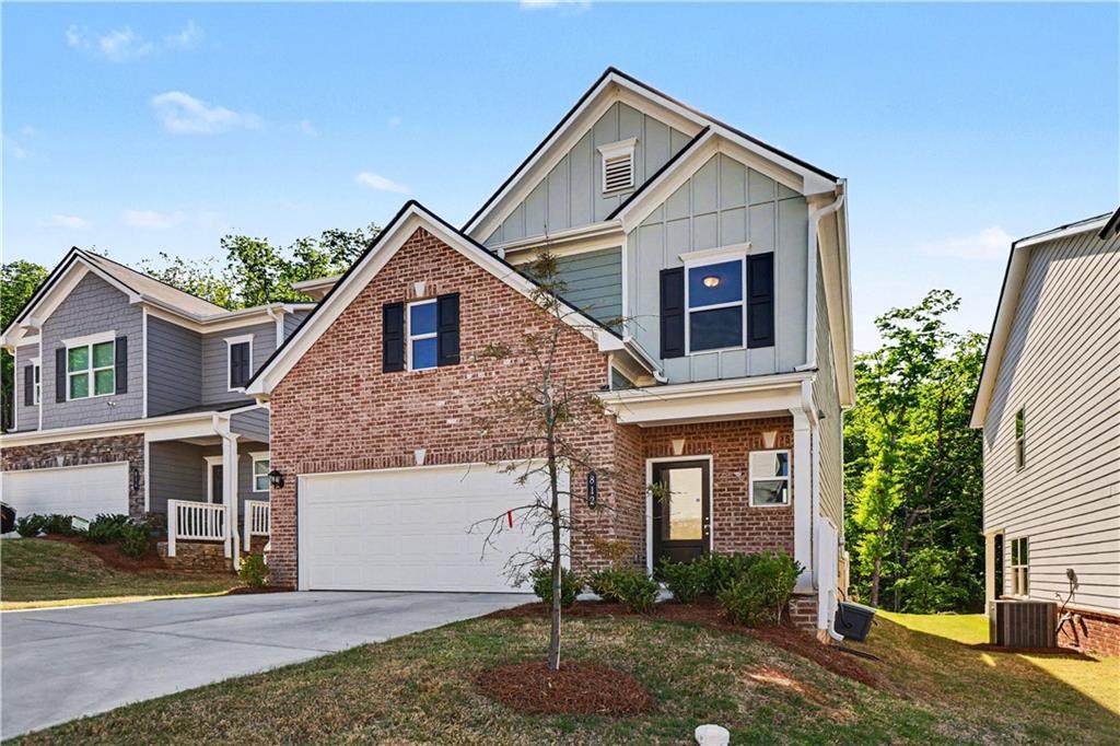 812 Dundee Way - Photo 1