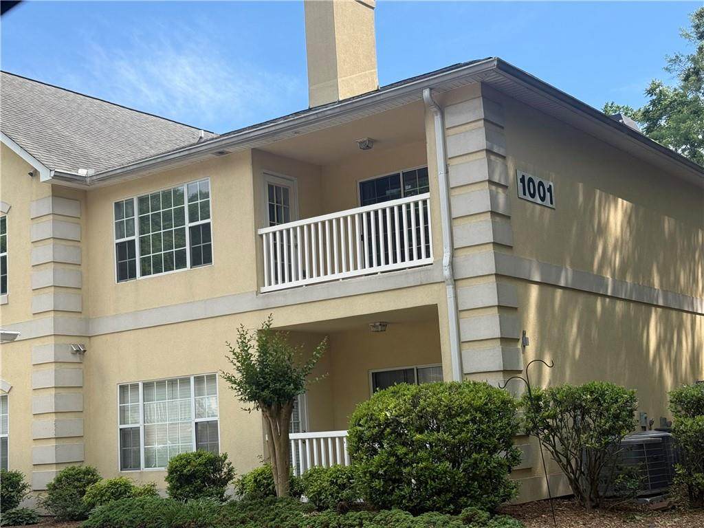 1001 Holly Drive - Photo 1
