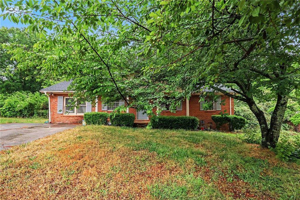 1372 Peggy Lane - Photo 1