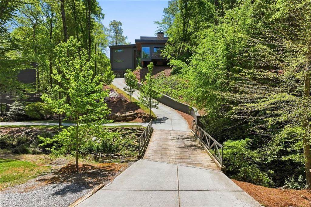 575 Mountain Way - Photo 1
