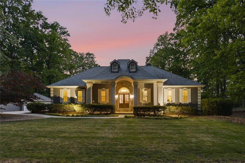 5725 Ash Drive - Photo 1