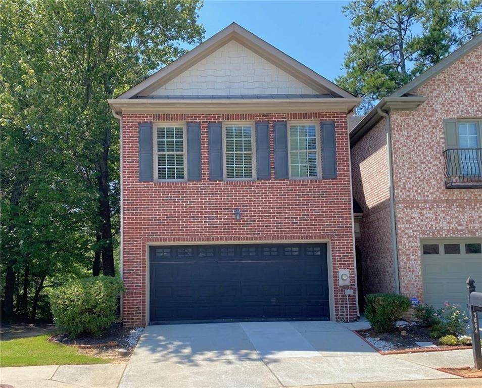 1664 Oakbrook Lake Drive - Photo 1