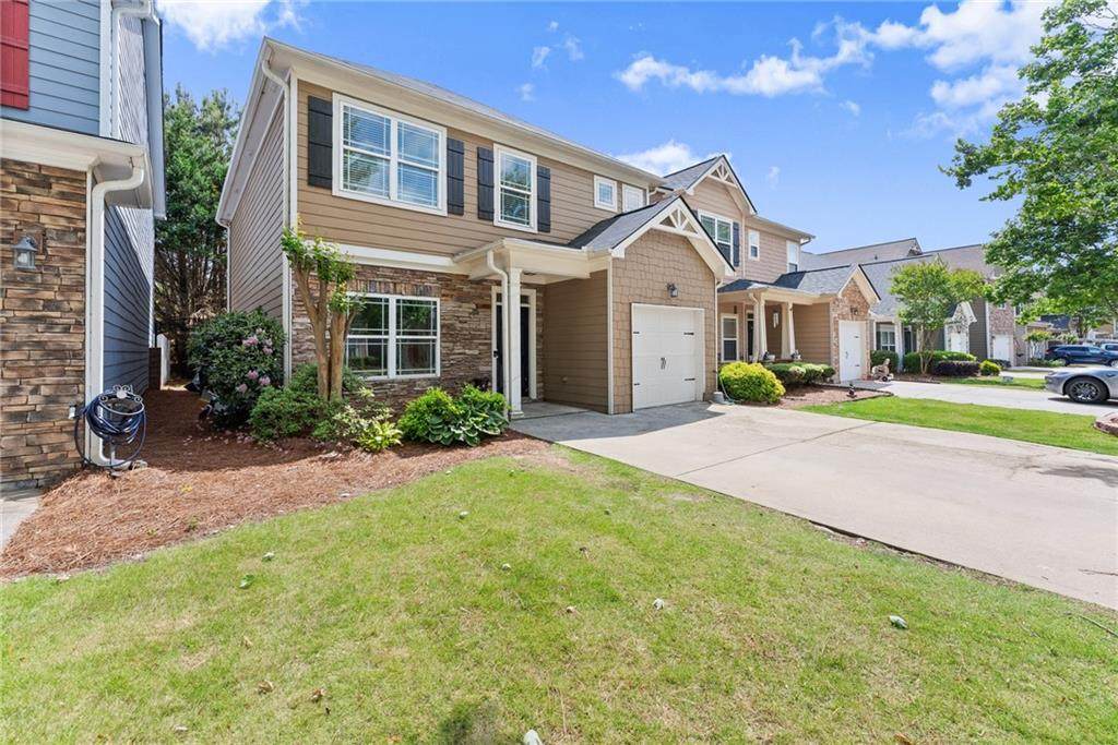 79 Oakmont Drive - Photo 1