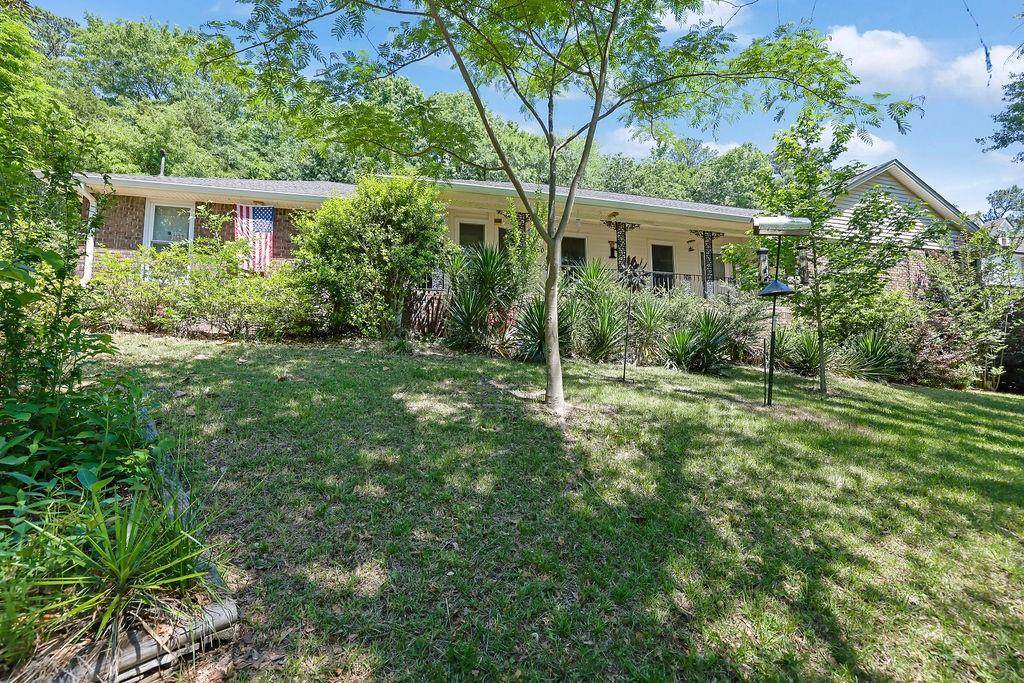 650 Riverside Road - Photo 1