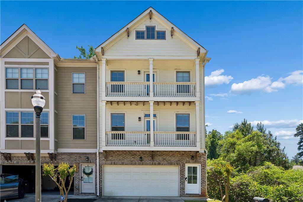 2424 Misty Hollow Place - Photo 1
