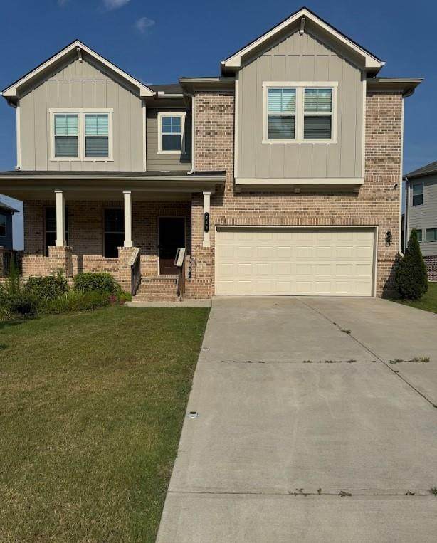 719 Saffron Boulevard - Photo 1