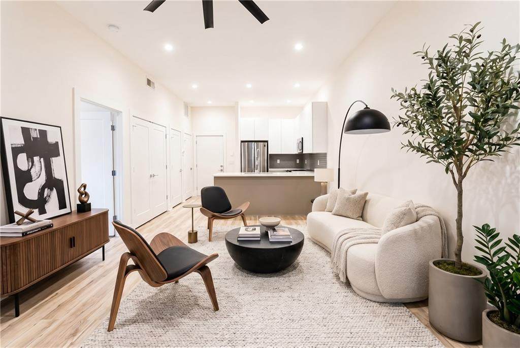 1155 Custer Avenue - Photo 1