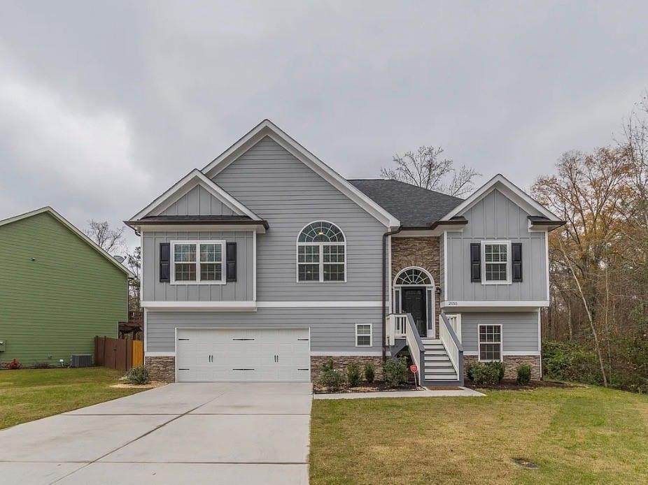 2055 Stonebrook Drive - Photo 1