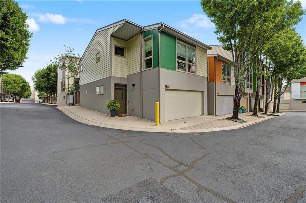 1213 Van Allen Mews  Nw - Photo 1