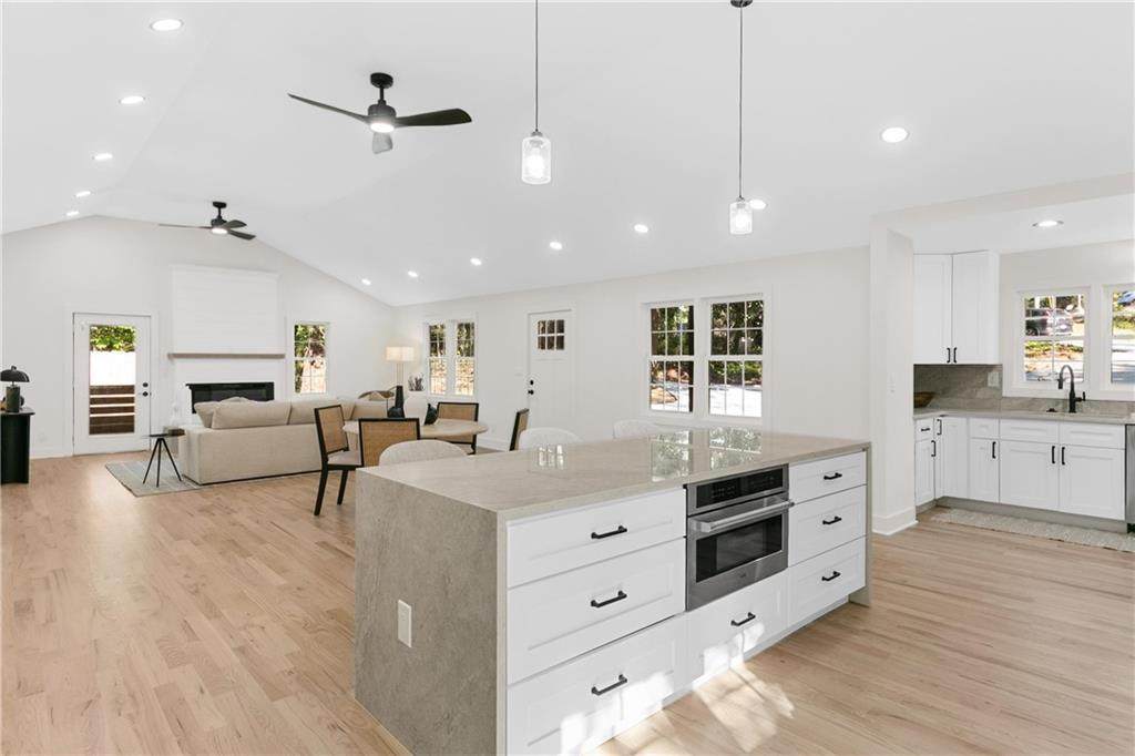 3154 Briarcliff Way - Photo 1