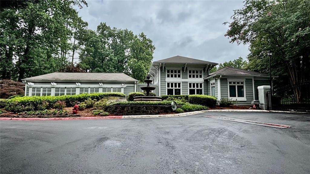 713 Summit North Drive - Photo 1